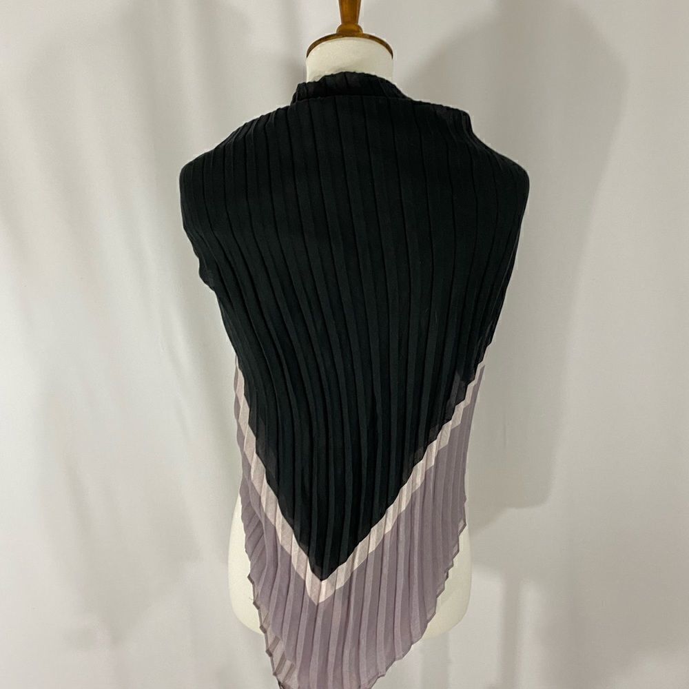 NWT Echo Black and Purple Scarf